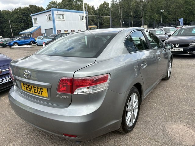 Toyota Avensis 1.8 V-matic Tr Saloon Euro 5 14 Grey #5
