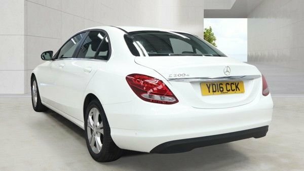 Mercedes-Benz C Class 1.6 C200d Se Saloon Euro 6 S S White #3