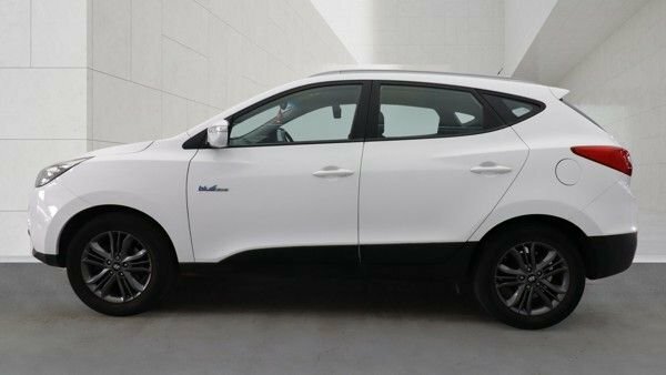 Hyundai Ix35 1.6 Gdi Se Suv Euro 5 135 Ps White #6