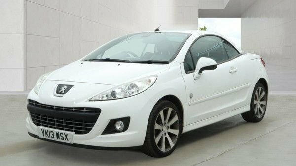 Peugeot 207 CC 1.6 Hdi Roland Garros Convertible Manua White #2