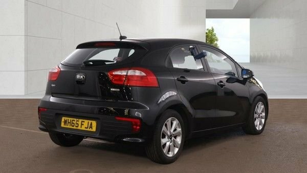 Kia RIO 1.4 Crdi Ecodynamics 2 Hatchback Black #4