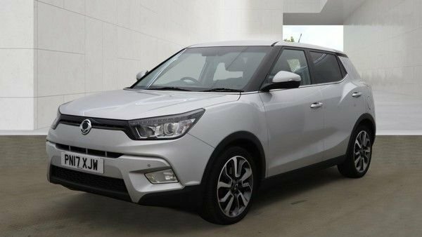 SsangYong Tivoli 1.6 E-xgi Elx Suv Euro 6 128 Ps Silver #2
