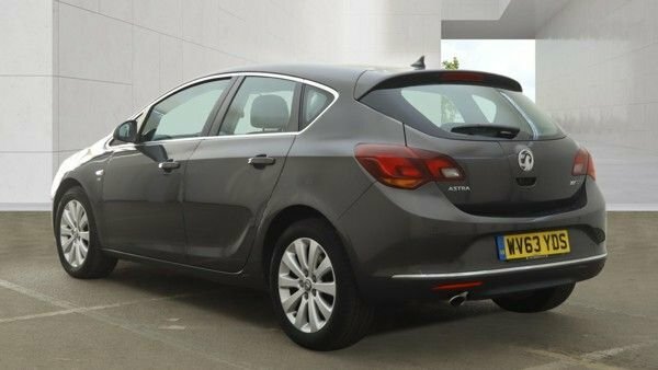 Vauxhall Astra 2.0 Cdti Ecoflex Elite Hatchback Grey #3