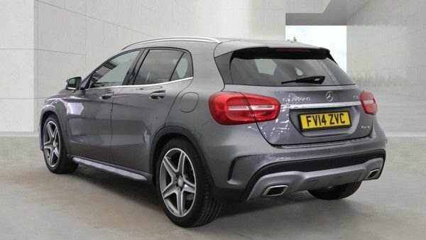 Mercedes-Benz GLA Class 2.1 Gla220 Cdi Amg Line Suv 7G-dct 4Mat Grey #3