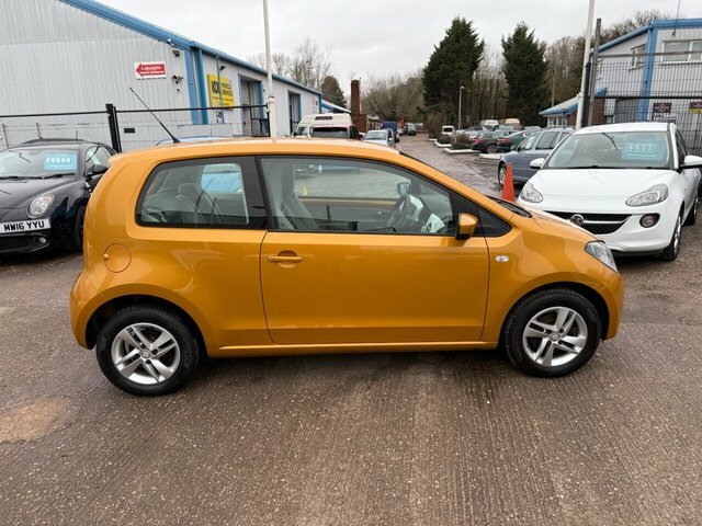 Seat MII 1.0 12V Toca Hatchback Euro 5 6 Yellow
