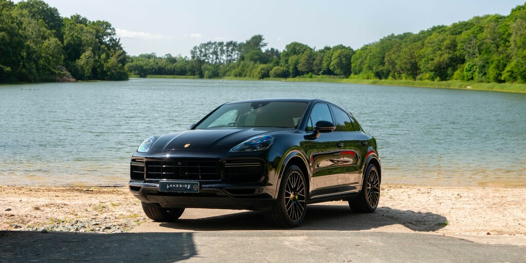 Porsche Cayenne 4.0 V8 E-hybrid 14.1Kwh Turbo S Black #3
