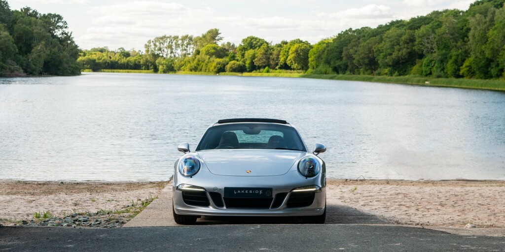 Porsche 911 3.8 991 Carrera 4 Gts Silver #2