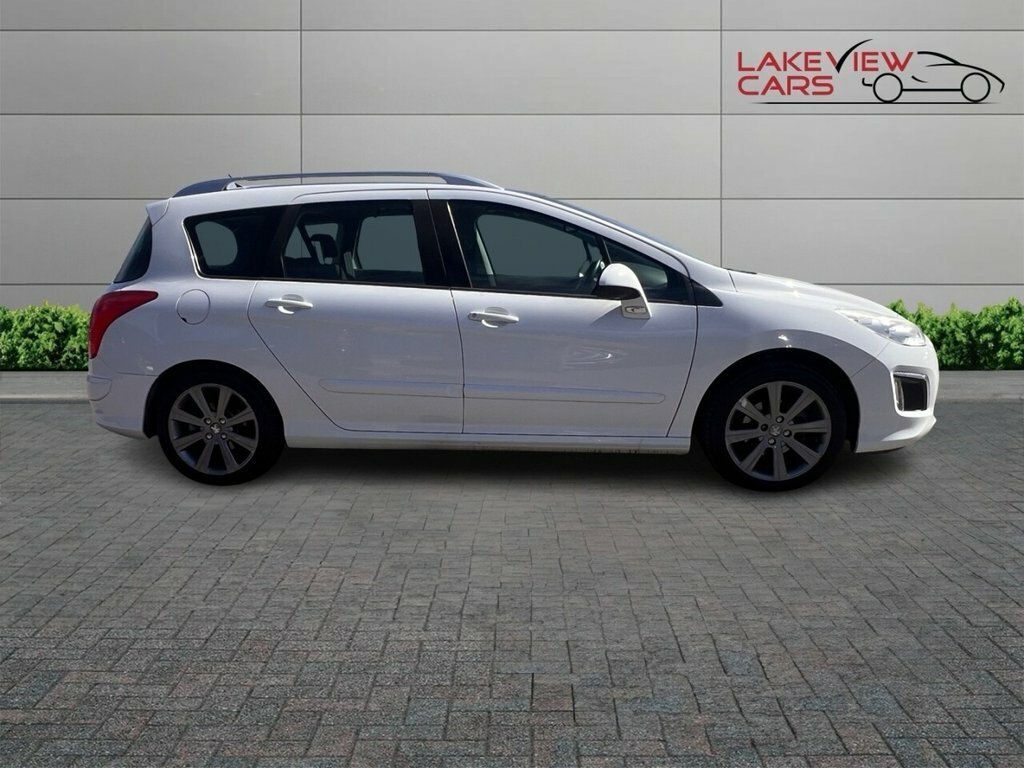 Peugeot 308 SW 1.6L Active White #3