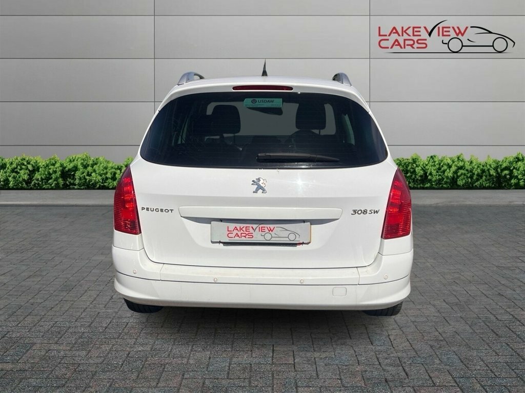 Peugeot 308 SW 1.6L Active White #4