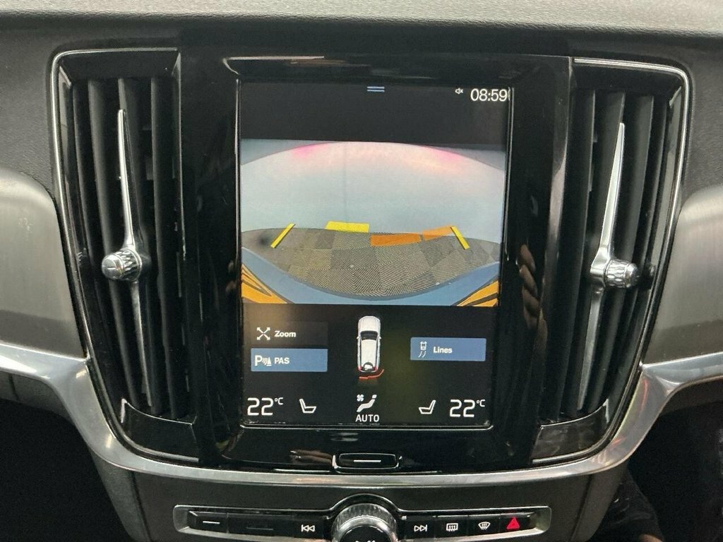 Volvo V90 2L Momentum Plus Blue #5