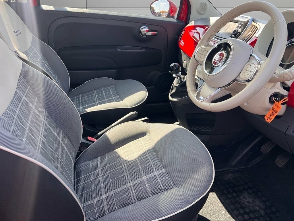 Fiat 500 1.2L Lounge FP17HYB Red #3