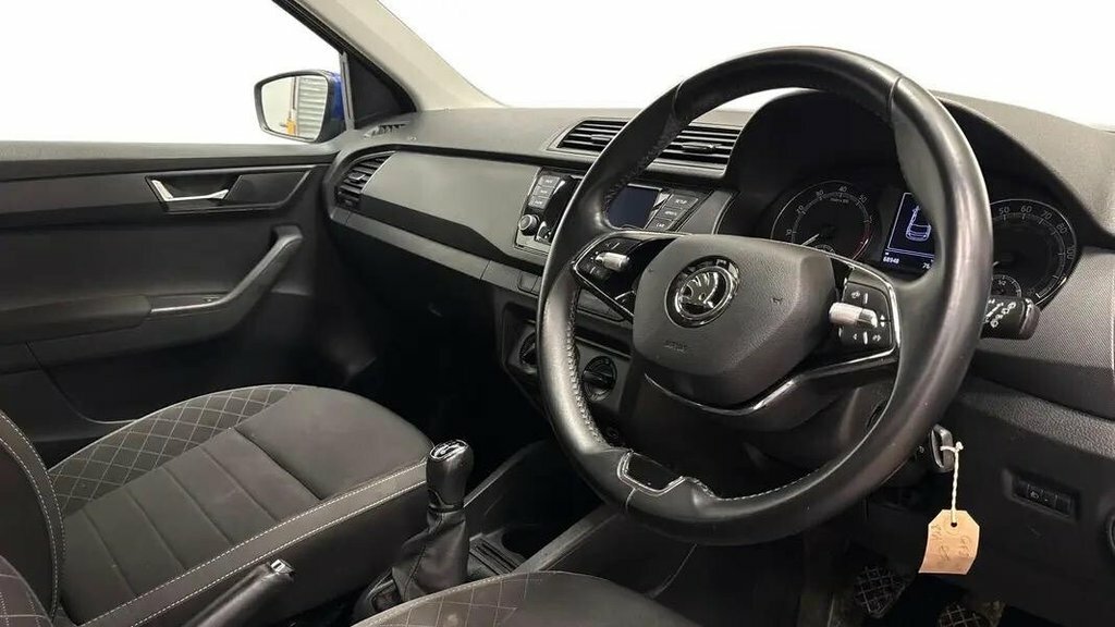 Skoda Fabia 1L Se Blue #4