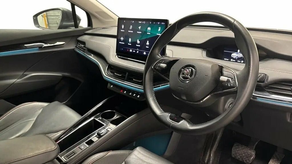 Skoda ENYAQ Suv Grey #3