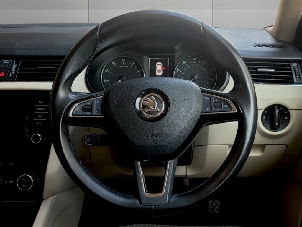 Skoda Octavia 2.0 Tdi Vrs Euro 6 Ss Snav White #19