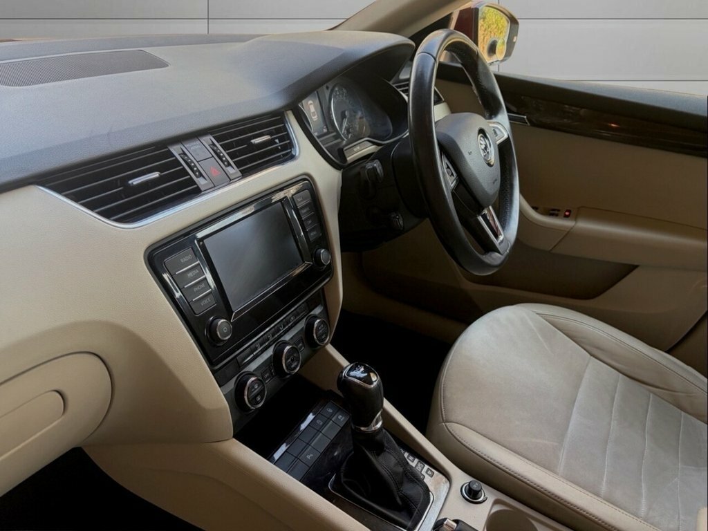 Skoda Octavia 2.0 Tdi Vrs Euro 6 Ss Snav White #15