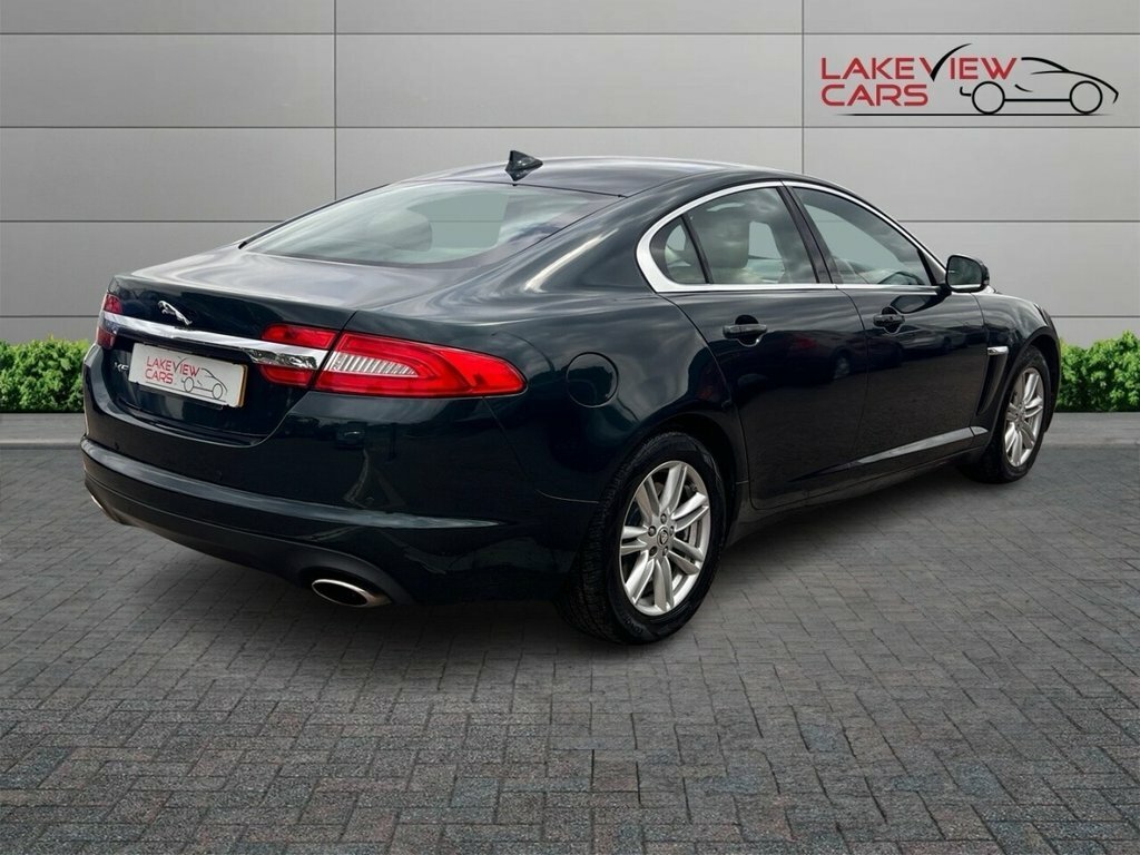 Jaguar XF 2.2 D Se Sportbrake 163 Bhp Blue #9