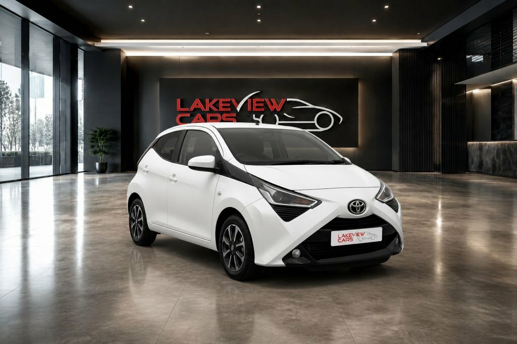 Toyota Aygo 1L X-trend White