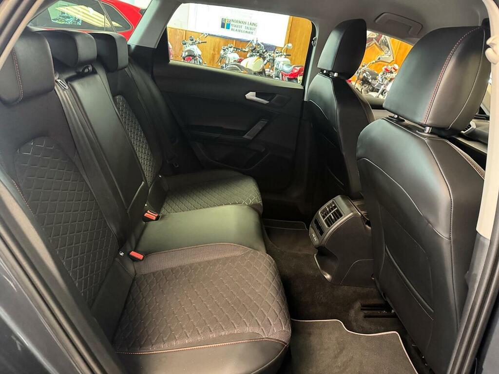 Seat Leon Seat Estate 1.5 Etsi 150 Fr Sport Dsg Grey #15