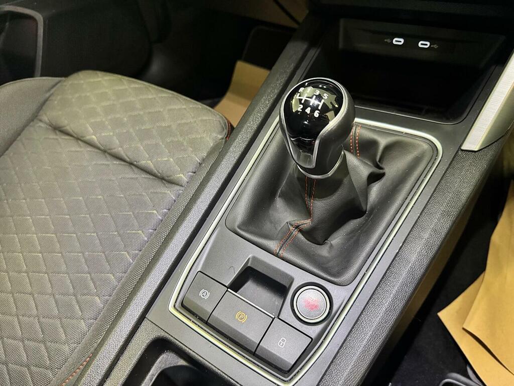 Seat Leon Seat Estate 1.5 Etsi 150 Fr Sport Dsg Grey #7