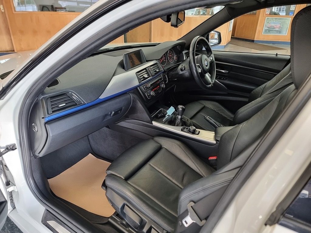 BMW 3 Series Saloon 2.0 316D Sport Euro 5 Ss 2013 Black #39