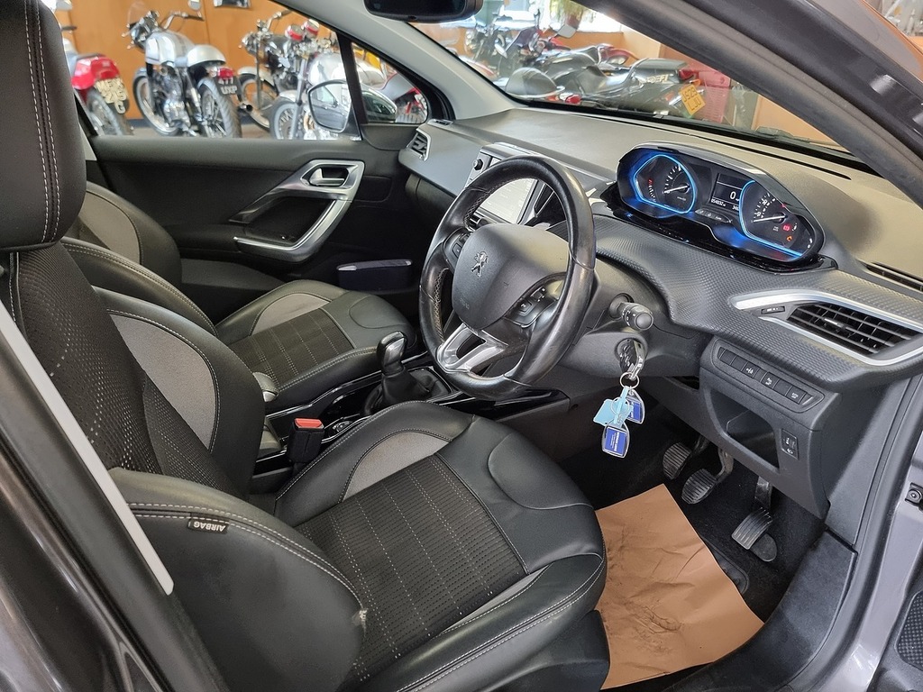Peugeot 2008 1.2 Vti Puretech Allure Suv Euro Grey #12