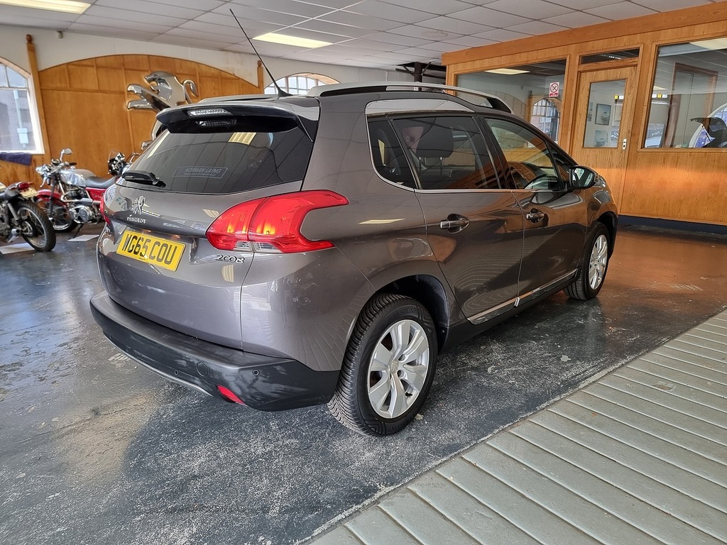 Peugeot 2008 1.2 Vti Puretech Allure Suv Euro Grey #7