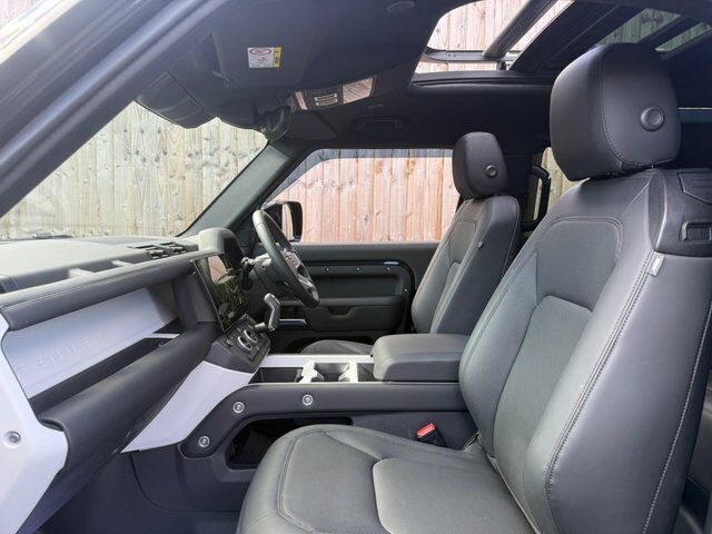 Land Rover Defender 90 3.0 D250 Mhev X-dynamic Se Suv 4Wd Black #8