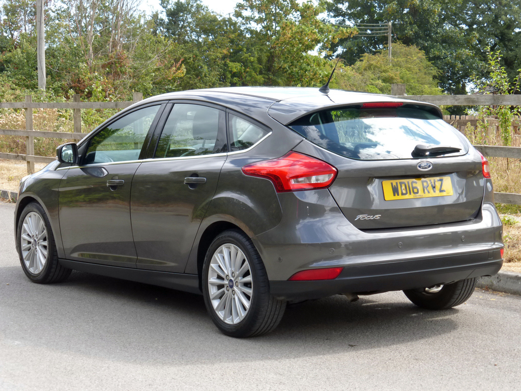 Ford Focus Titanium X Grey #6