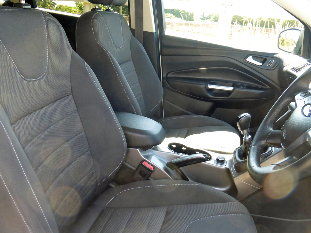 Ford Kuga Ford Estate 2.0 Tdci 180 Titanium X Sport 5 Black #15