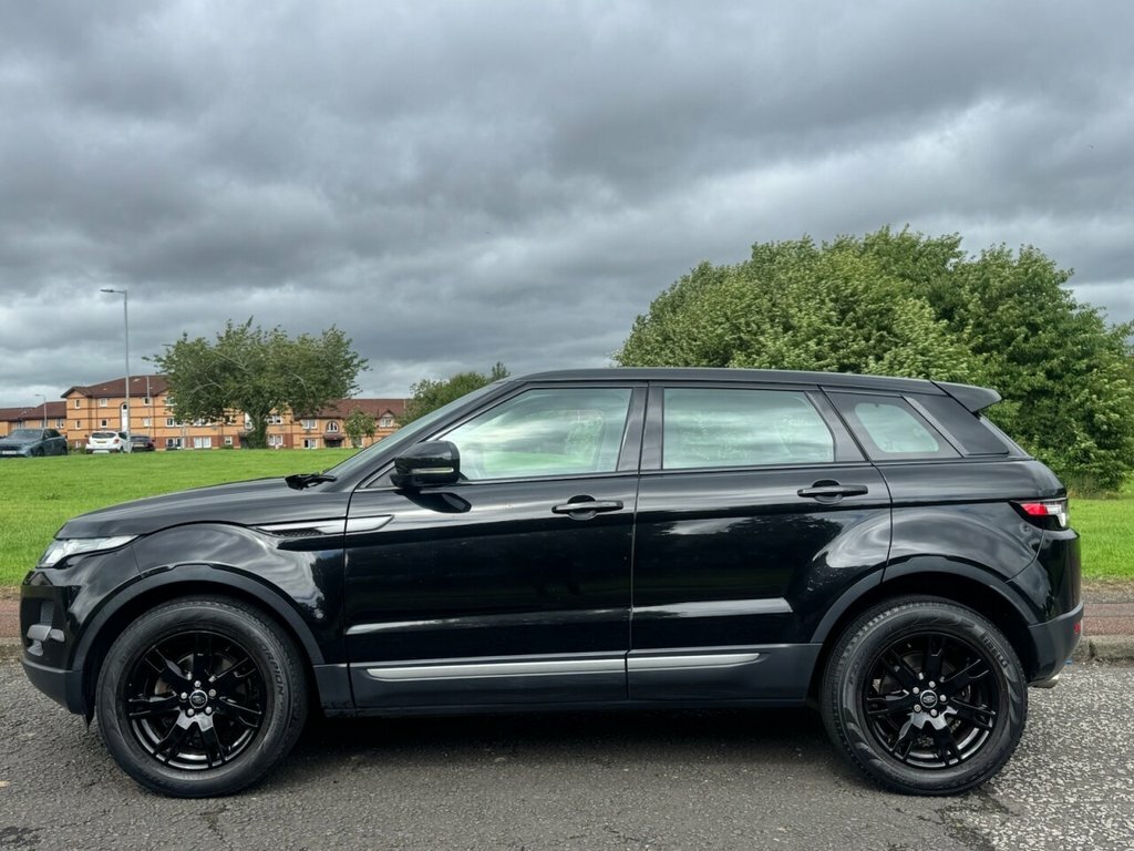 Land Rover Range Rover Evoque 2.2L Pure Black #2