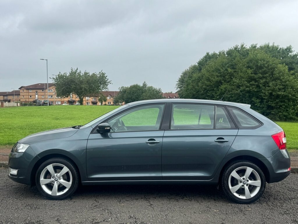 Skoda Rapid Spaceback 1.2L Se Tech GM17ZCU Grey #2