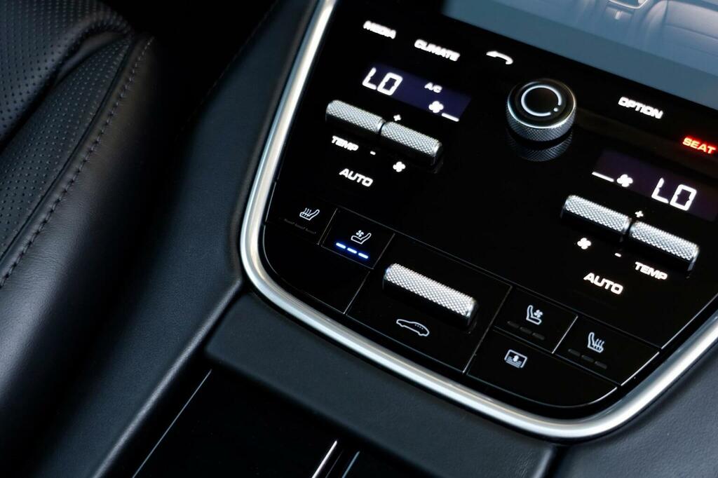 Porsche Panamera Gts Sport Turism Silver #38