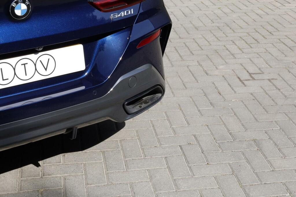 BMW 8 Series Gran Coupe 3L M Sport Black #82