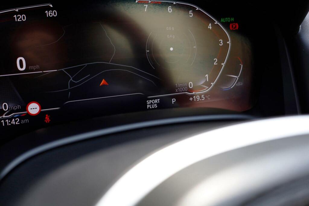 BMW 8 Series Gran Coupe 3L M Sport Black #24