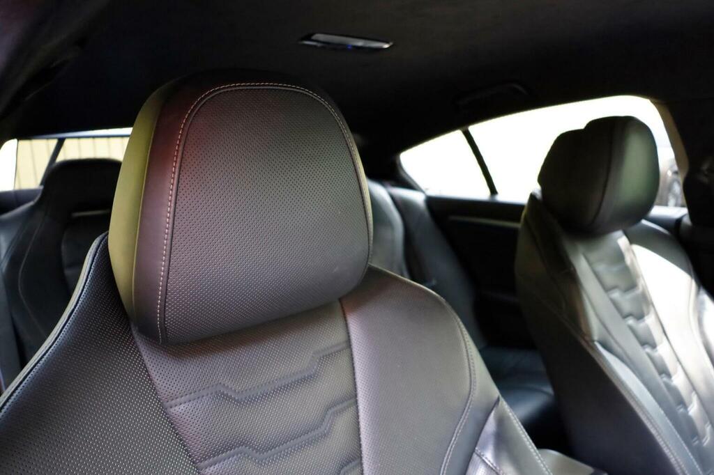 BMW 8 Series Gran Coupe 3L M Sport Black #58