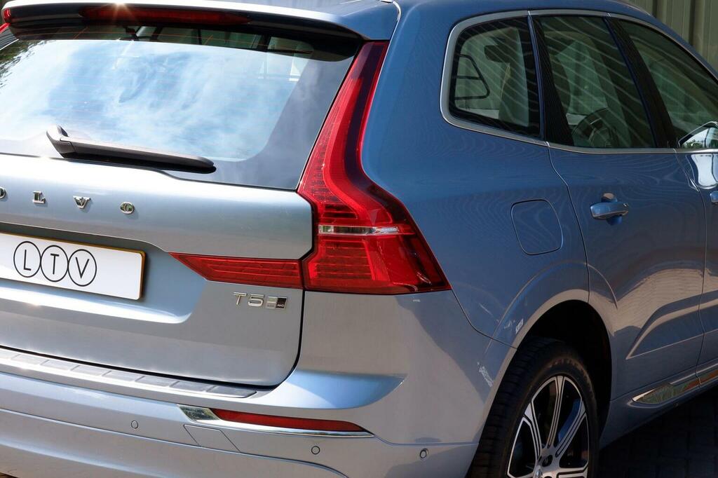 Volvo XC60 Xc60 Momentum Pro D4 Awd Black #70