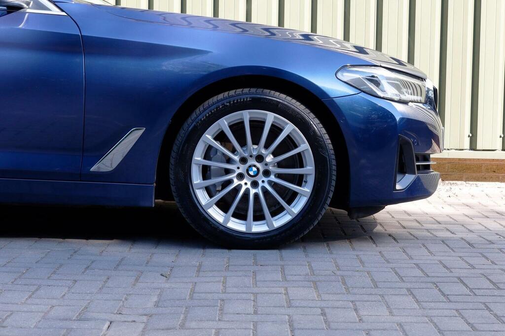BMW 5 Series 530E Xdrive Se Grey #9