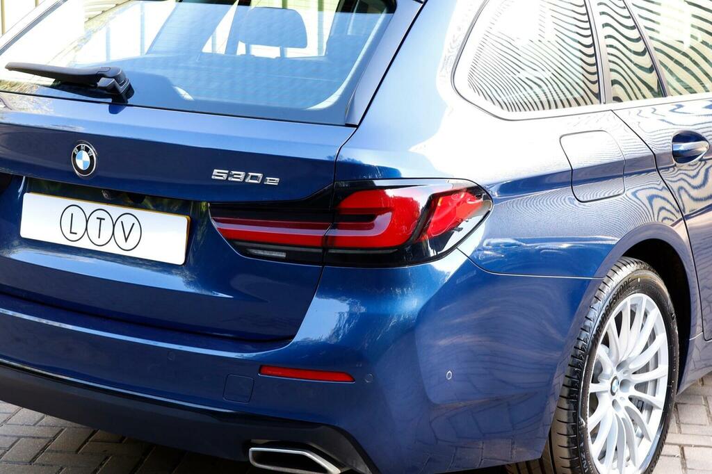BMW 5 Series 530E Xdrive Se Grey #74