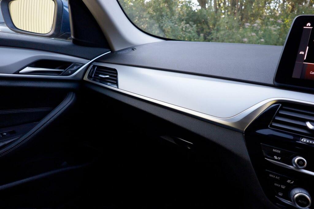 BMW 5 Series 530E Xdrive Se Grey #52