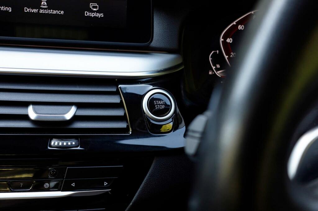 BMW 5 Series 530E Xdrive Se Grey #60