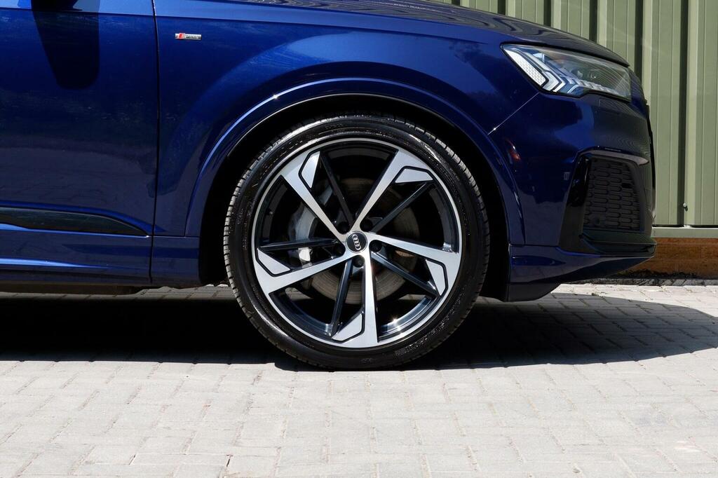 Audi Q7 3.0 Tdi V6 50 Black Edition Tiptronic Quattro 286 Grey #9