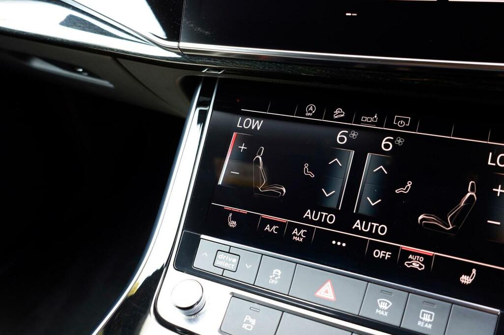 Audi Q7 3.0 Tdi V6 50 Black Edition Tiptronic Quattro 286 Grey #37