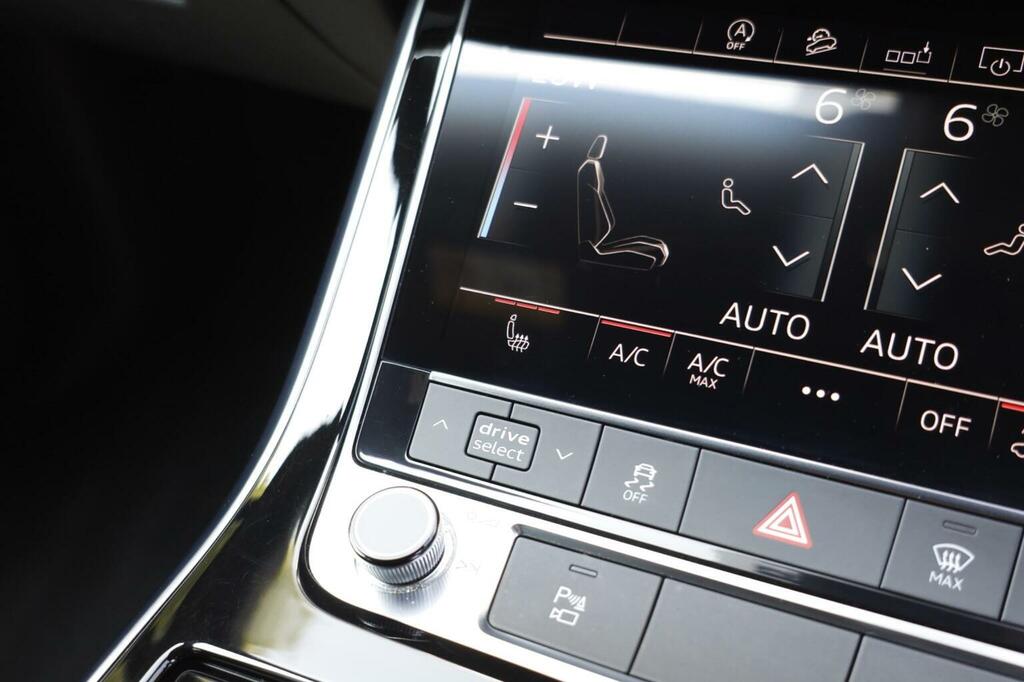 Audi Q7 3.0 Tdi V6 50 Black Edition Tiptronic Quattro 286 Grey #29