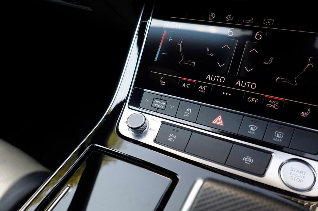 Audi Q7 3.0 Tdi V6 50 Black Edition Tiptronic Quattro 286 Grey #25