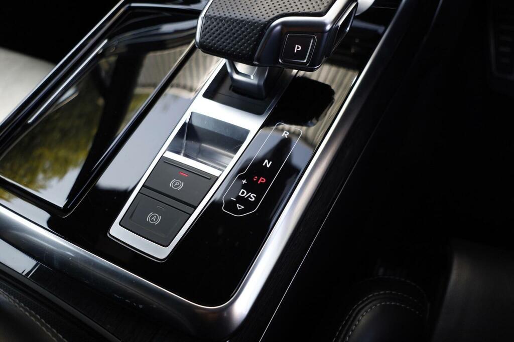 Audi Q7 3.0 Tdi V6 50 Black Edition Tiptronic Quattro 286 Grey #60