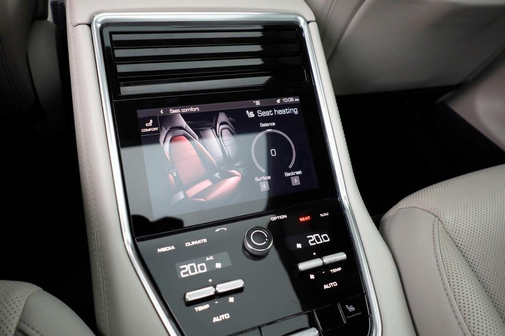 Porsche Panamera 4.0 V8 Turbo Pdk White #52