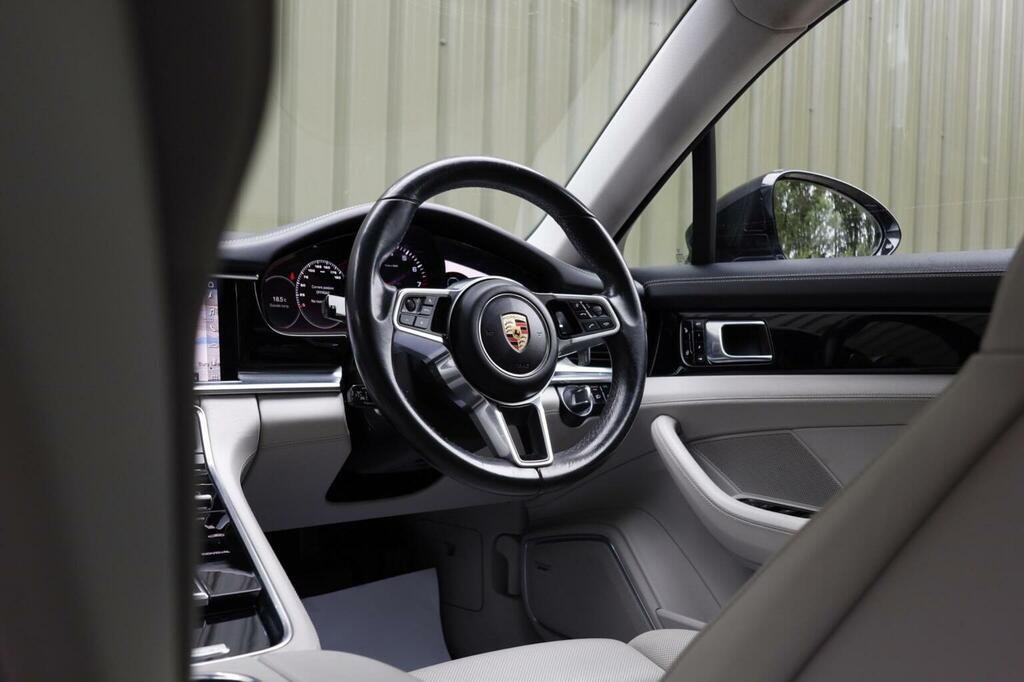 Porsche Panamera 4.0 V8 Turbo Pdk White #67