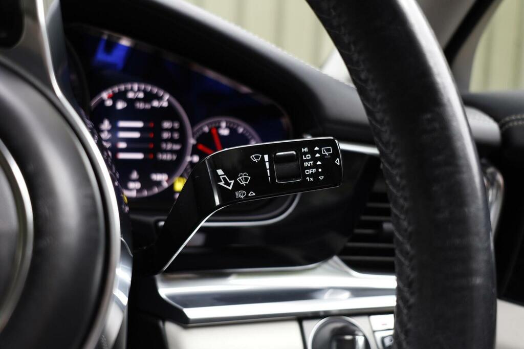 Porsche Panamera 4.0 V8 Turbo Pdk White #62