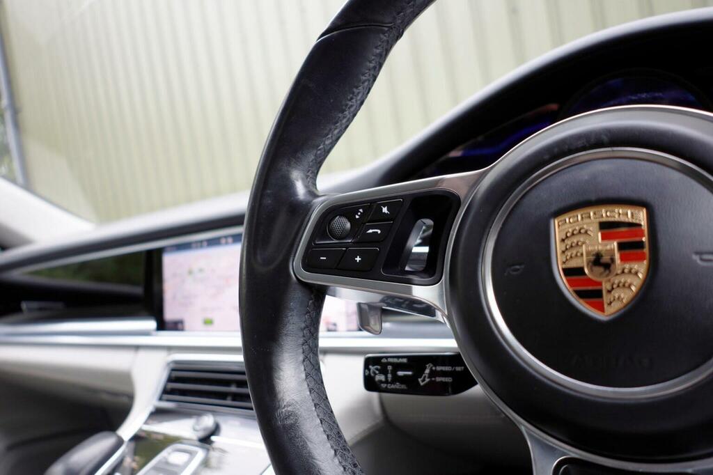 Porsche Panamera 4.0 V8 Turbo Pdk White #55