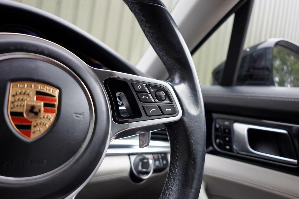 Porsche Panamera 4.0 V8 Turbo Pdk White #54